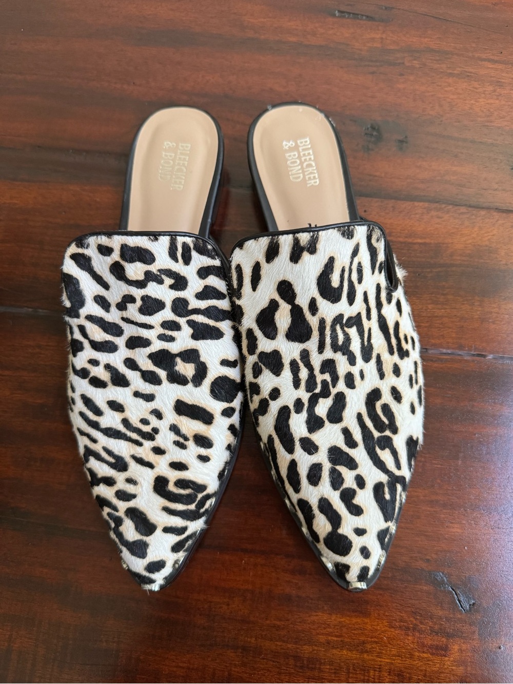BLEECKER & BOND Studded Pointed Toe Animal Print Hair Mule “Simone" size 10